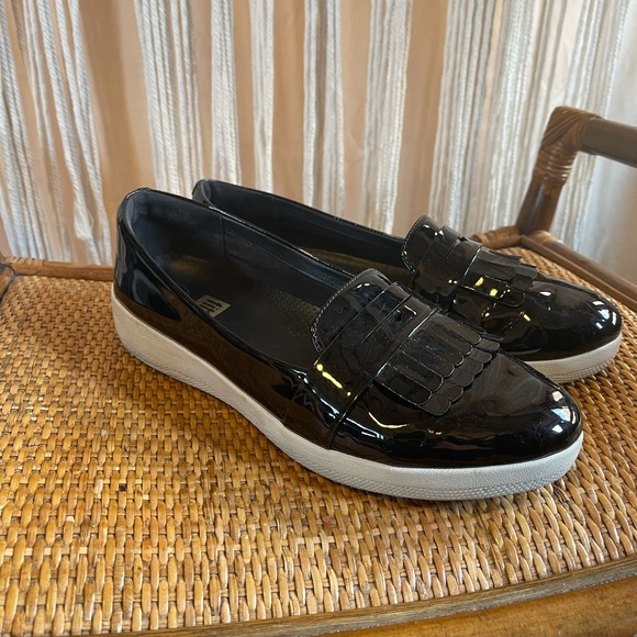 FitFlop Sneakerloafer Black/White Loafers fringey patent size 10 - Picture 9 of 12